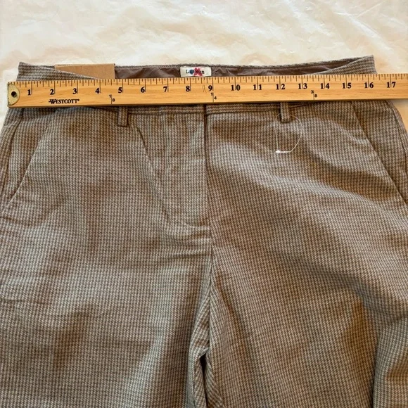 NWT L.L. Bean Classic Fit Petite Tan dress Pants SZ 12 P - Picture 7 of 10